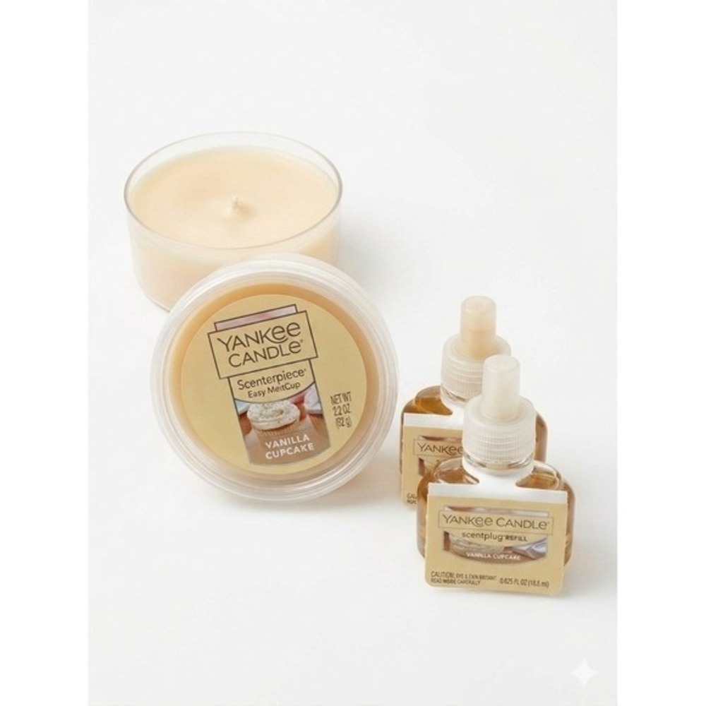 Yankee Candle Vanilla Cupcake Scenterpiece Easy MeltCup 2 ScentPlug Refills Set